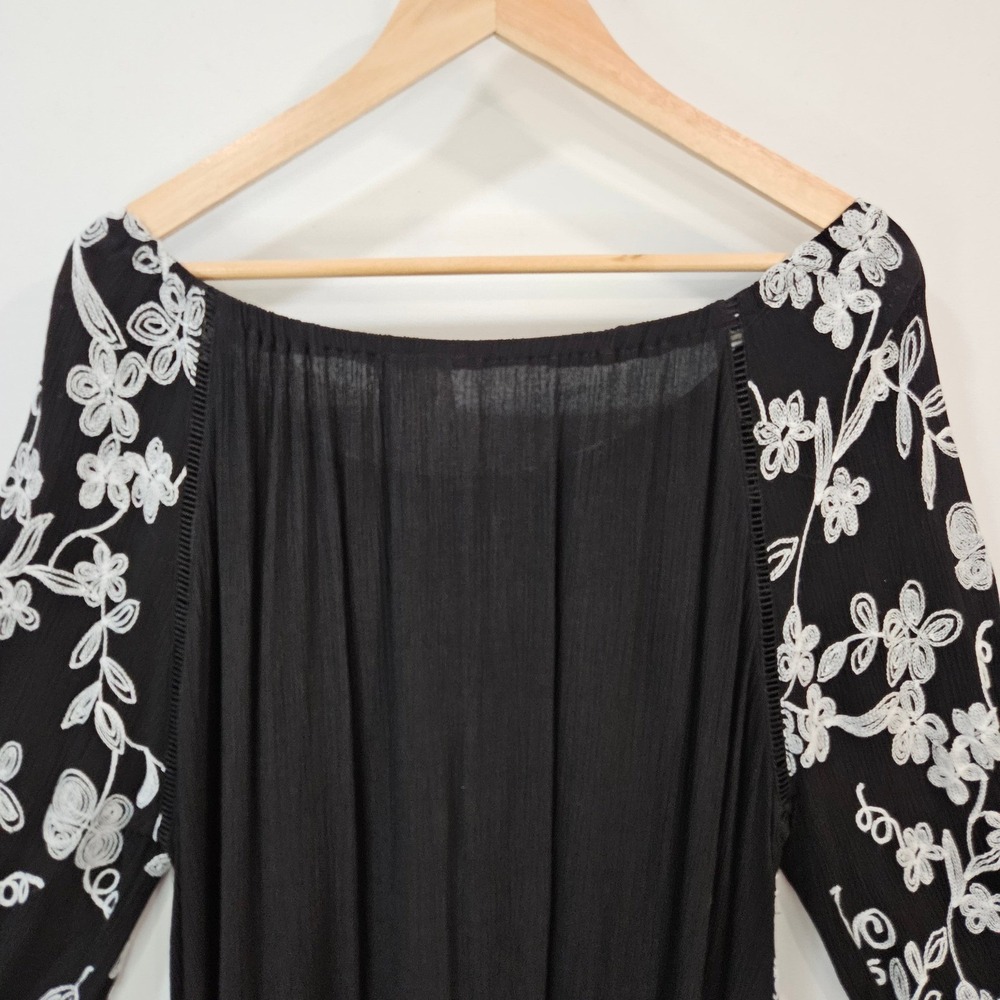 Womens Black Floral Boho Embroidered Peasant Tunic Top Asymmetrical Hem 2XL - Picture 8 of 12